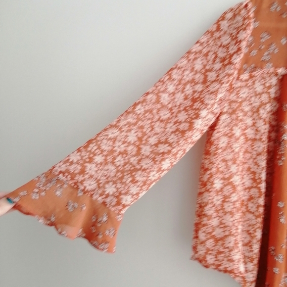 Free People Serena Orange Floral Button Up Semi Sheer Blouse Oversize XS - Picture 7 of 13